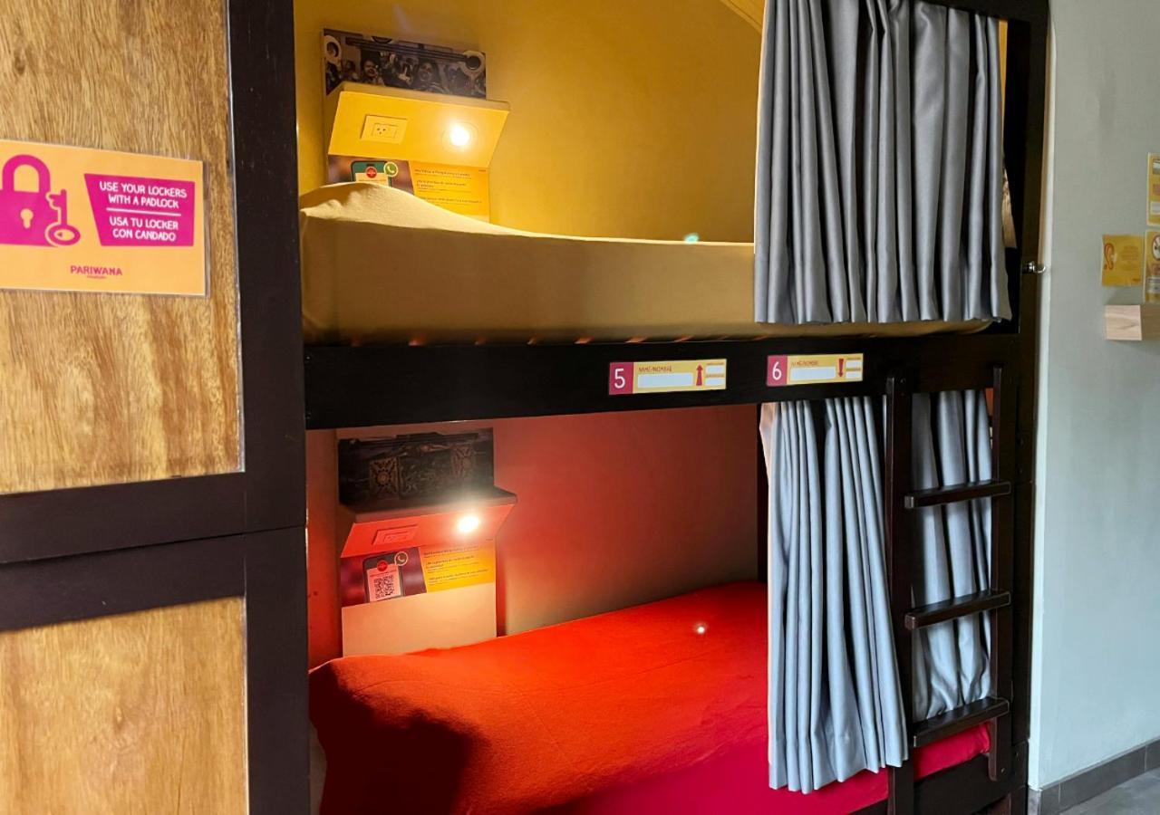 Pariwana Hostel Lima Bagian luar foto