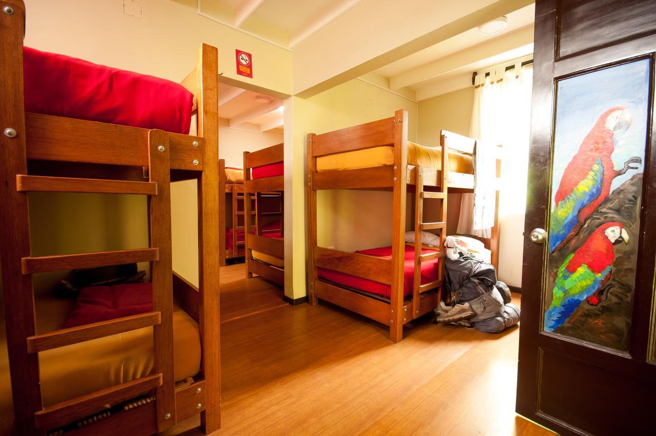 Pariwana Hostel Lima Bagian luar foto